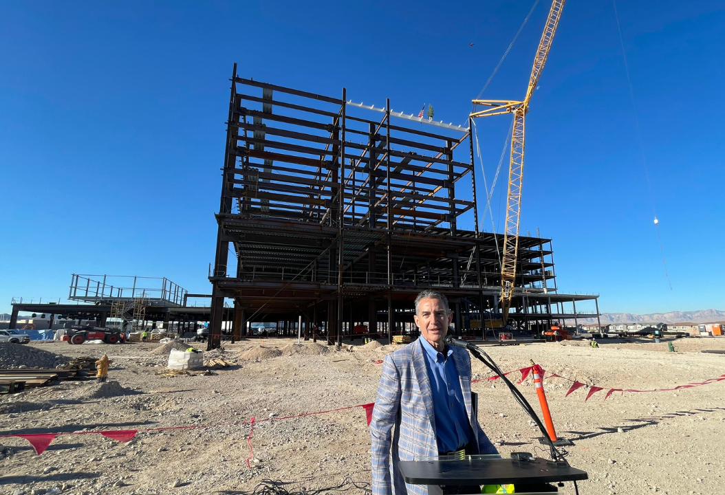 West Henderson Hospital to Top Out SevenStory Tower