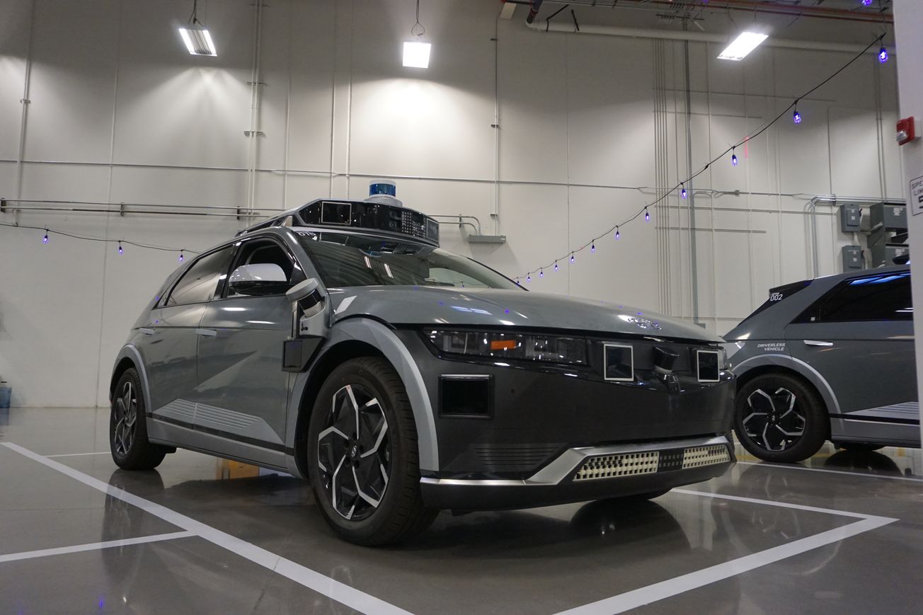 The Future of Transportation in Nevada Will Powered by Driverless Vehicles and Clean Energy