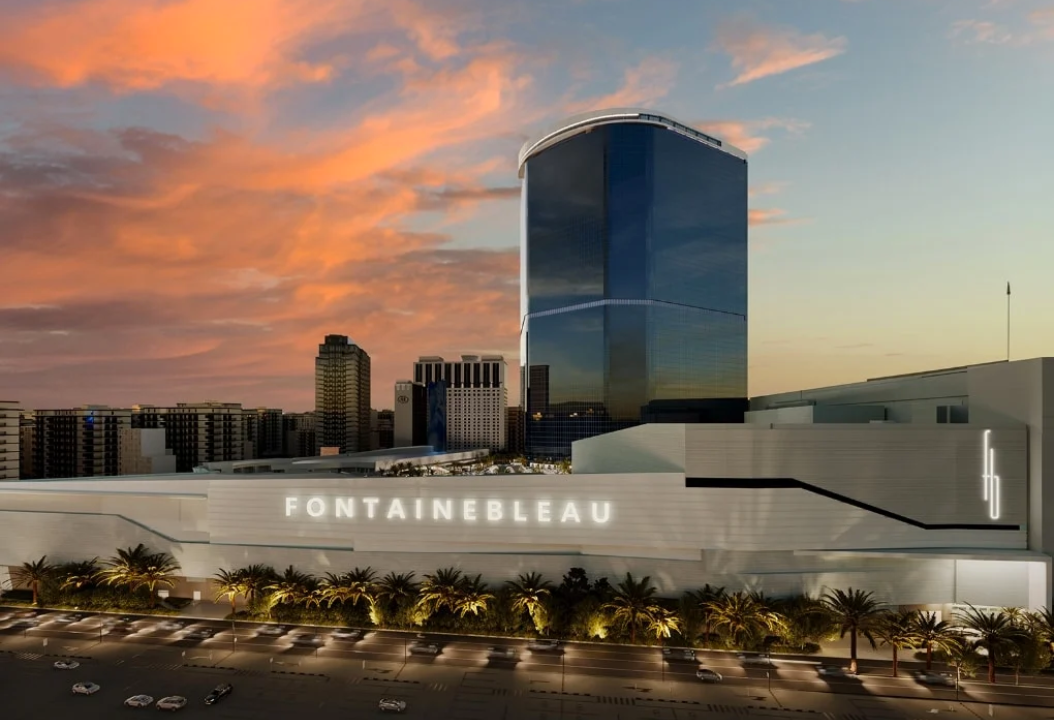 Fontainebleau Las Vegas Opens on the Strip
